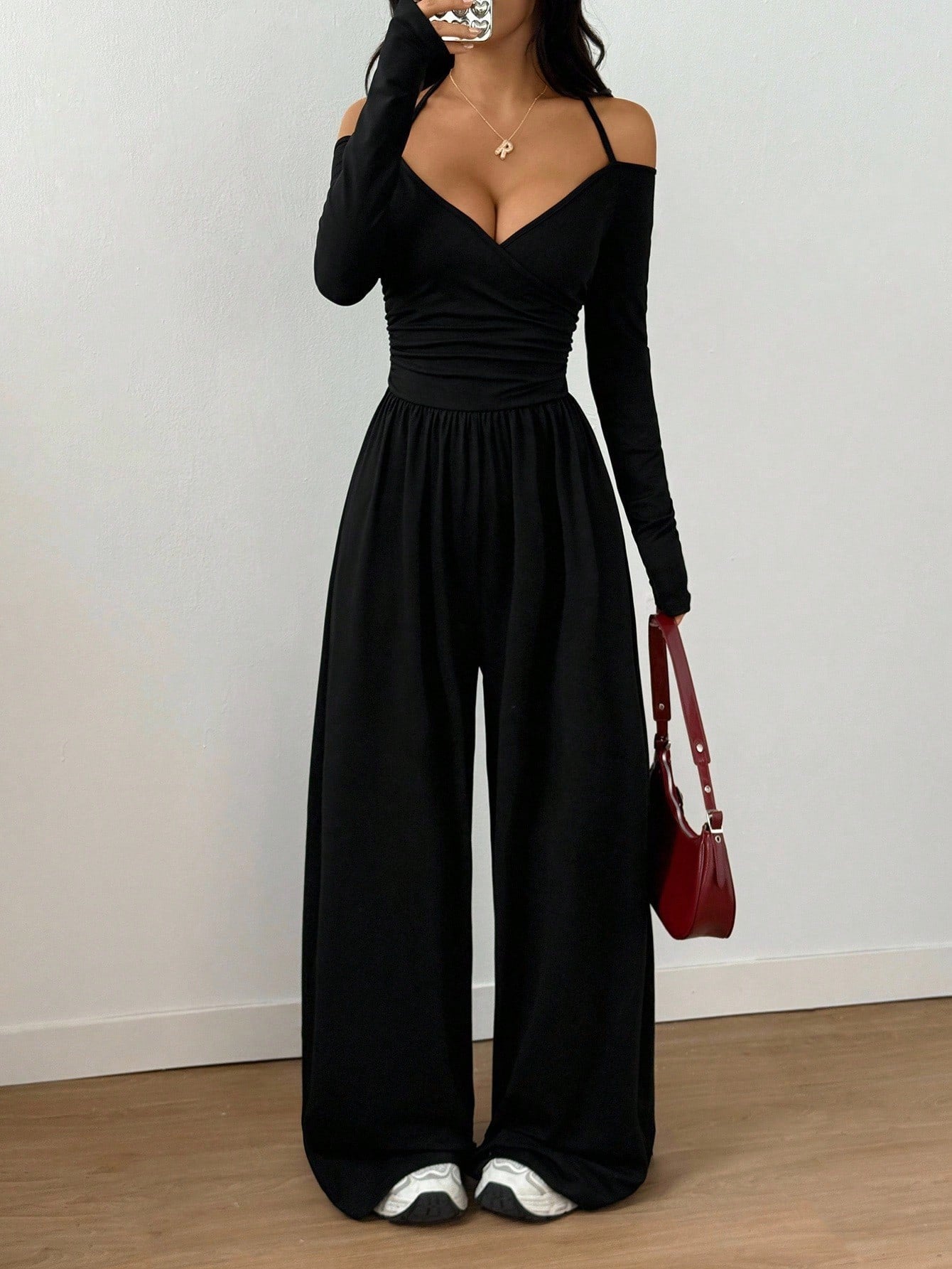 Women’s Cold Shoulder Spaghetti Strap Ruched V-Neck Long Sleeve Wide Leg Floor-Length
