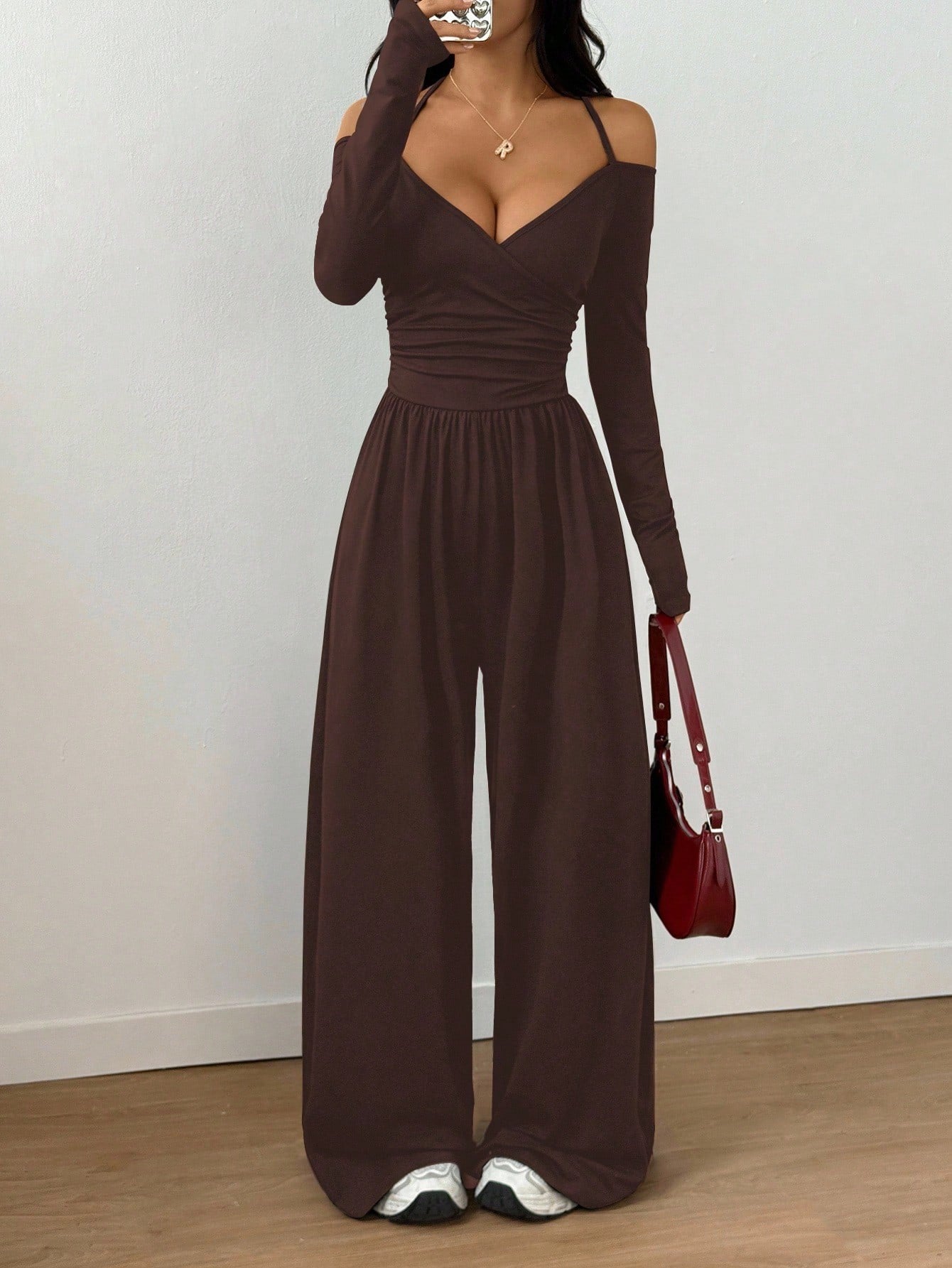 Women’s Cold Shoulder Spaghetti Strap Ruched V-Neck Long Sleeve Wide Leg Floor-Length